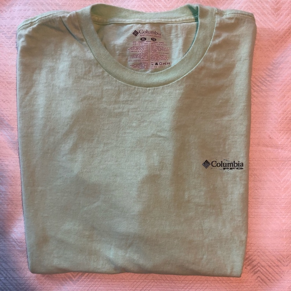 Men’s Columbia Shirt. XL.